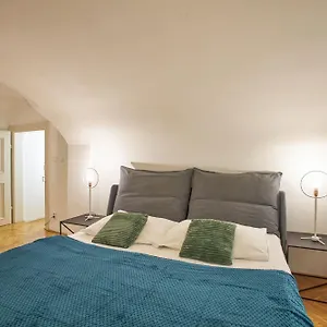4* Ξενοδοχείο με διαμερίσματα Lazenska N4